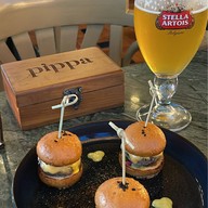 Pippa Restaurant พัทยา