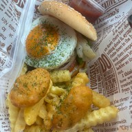 Yellow Smoke Burger The Camping ground