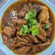 บุษบงก์