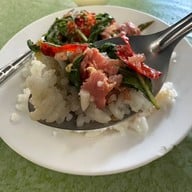 เมนูของร้าน ครัวเตาถ่าน บ้านป้าศรีรัตน์