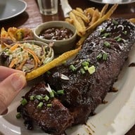 The Duke's ริมน้ำปิง