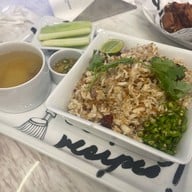 Greyhound Café เซ็นทรัลพลาซา พระราม 2