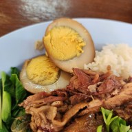 เมนูของร้าน ร้านโกหย่งขาหมู