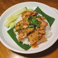 ครัวตลาดล่าง อาหารตามสั่ง ไก่เทริยากิ