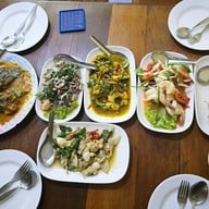 แกงป่า(ลุงสง่า) ซ.วัดบัวขวัญ