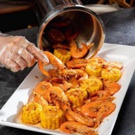 กุ้งถัง ประชาอุทิศ