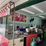 ข้าวหมูแดงสีมรกต เซนต์หลุยส์