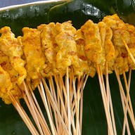 หมูสะเต๊ะองครักษ์ ตลาดกังไนท์ F326