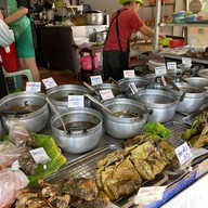 ร้านแม่เบียร์ อาหารอีสาน อุดมสุข51