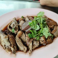 เมนูของร้าน ห่านพะโล้ สาธุฯ 50