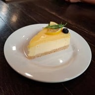 Jungle Space Cafe & Bistro นครพนม