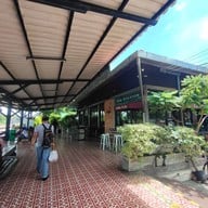 หน้าร้าน The Station Ayutthaya The Station Ayutthaya