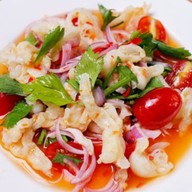 หรอย ยำ&ลูกชิ้นปิ้ง