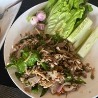 Khop Chai Deu Restaurant  Vang Vien