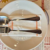 Lucky’s Hungry อารีย์