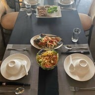Khop Chai Deu Restaurant  Vang Vien