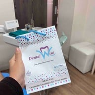 Dentalwise Clinic : เดนทอลไวส์คลินิก Invisalign Diamond Provider  ทองหล่อ