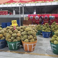 ตลาดสี่มุมเมือง