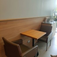 Hom Krun Coffee เชอรรี่มอลล์