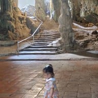 วัดถ้ำเขาหลวง