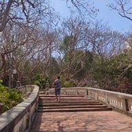 วัดถ้ำเขาหลวง