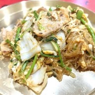 ฟู่ บะหมี่เกี๊ยวกุ้ง สุกี้กระทะร้อน