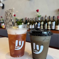 balllly.cafe -