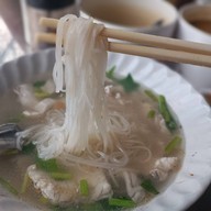 ข้าวต้มปลาแปลงนาม