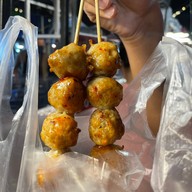 ลูกชิ้นเนื้อพลังมุสลิม ตลาดเซฟวันโก