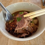 เมนูของร้าน บ้านเสือก๋วยเตี๋ยวเรืออยุธยา