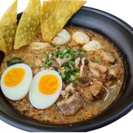 เฮียตือ เตี๋ยวต้มยำ&สเต็ก&Cocobee