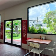 บรรยากาศ บริษัท เจเค เอ็มไพร์ จำกัด เจิน ห่าวชือ สาขาเมืองทอง