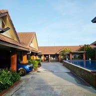 เบญวดี รีสอร์ท