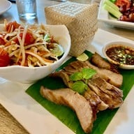 1000Sook Food and Farm at ชะอำ