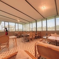 Mongmoon Cafe & Restaurant