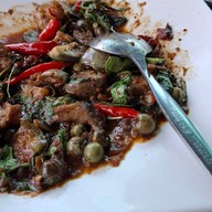 เมนูของร้าน บ้านไท ฮัท หลวงพ่อรวย