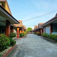 เบญวดี รีสอร์ท