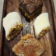 Rawabina 71 ปรีดี 5