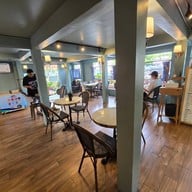 บรรยากาศ La montée ลามองเต้ สามเสน