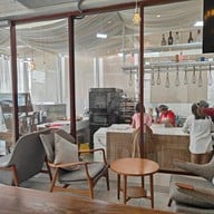 บรรยากาศ Real Cafe