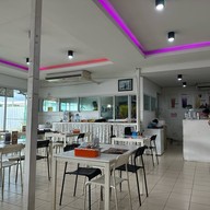 ราดหน้านายน้อย ต้นตำรับเอ็มไพร์ ไม่ใส่ผงชูรสทุกจาน