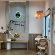 Coconut House สุขุมวิท-แบริ่ง