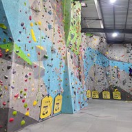 บรรยากาศ Rock Domain Climbing Gym