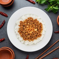 กิน-กะ-เพรา (กะเพราพริกแห้ง อร่อยมั้ก)