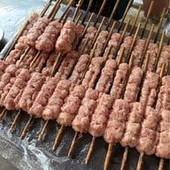 อัมพรแหนมเนือง(ต้นตำรับ) หน้าร.ร.ขอนแก่นวิทยายน