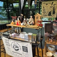 Lanta Coffee Camp : ร้านกาแฟ ลานตา คอฟฟี่ แคมป์ (จำหน่าย อาหาร ข้าวกะเพรา ข้าวคลุกกะปิ ขนมปังปิ้ง บิงซู พิซซ่า) .