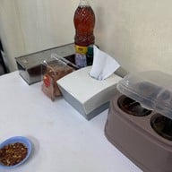 ต.ตำลึง เกาเหลาเลือดหมู  ก๋วยเตี๋ยวตำลึง อาหารตามสั่ง ใต้บีทีเอส สะพานควาย