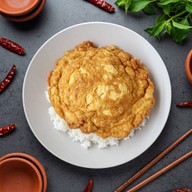 กิน-กะ-เพรา (กะเพราพริกแห้ง อร่อยมั้ก)