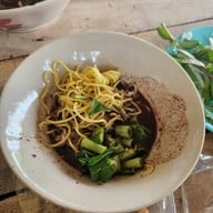 ป้าพัดก๋วยเตี๋ยวเรือ