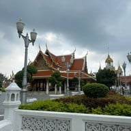 ลานพลับพลามหาเจษฎาบดินทร์